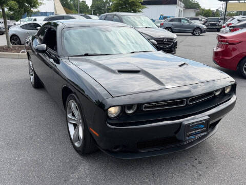 2015 Dodge Challenger SXT