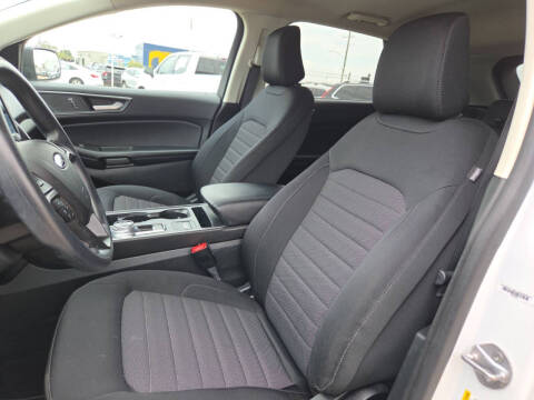 2021 Ford Edge SE