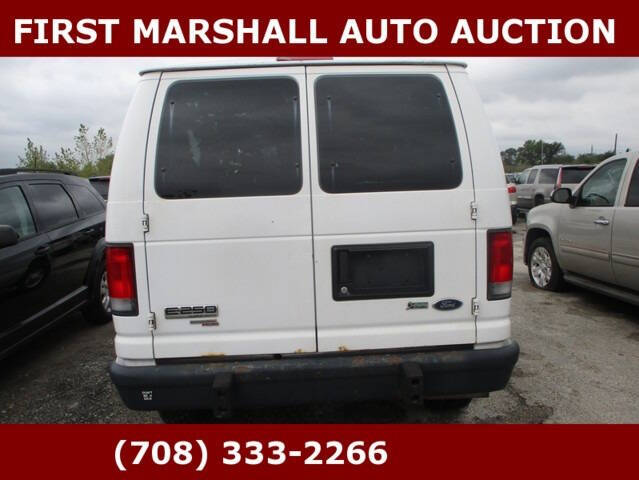 2013 Ford E-250
