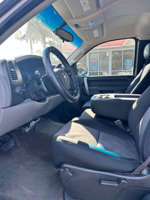 2011 Chevrolet Silverado 1500 LS