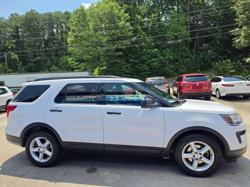 2018 Ford Explorer