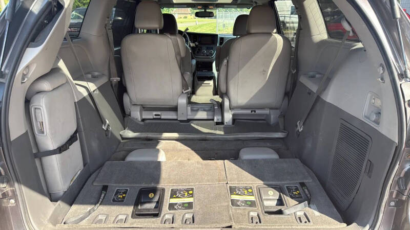2015 Toyota Sienna