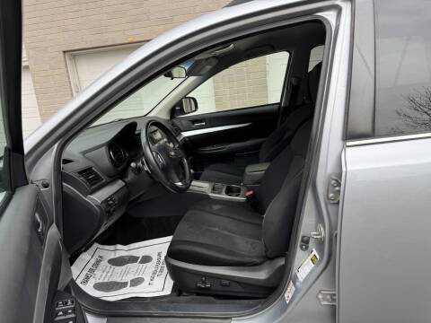 2013 Subaru Outback 2.5i Premium