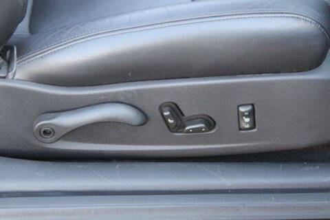 2004 Chevrolet SSR LS