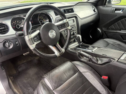 2014 Ford Mustang V6 Premium