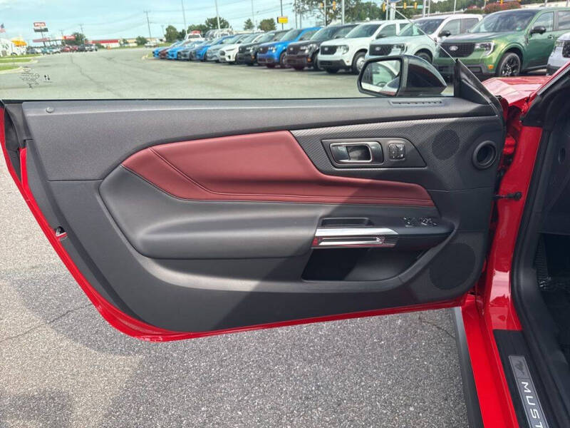 2025 Ford Mustang GT Premium