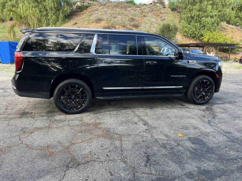 2022 GMC Yukon XL SLT