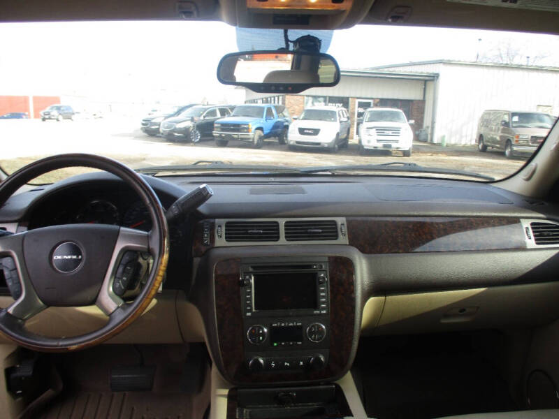 2009 GMC Yukon Denali