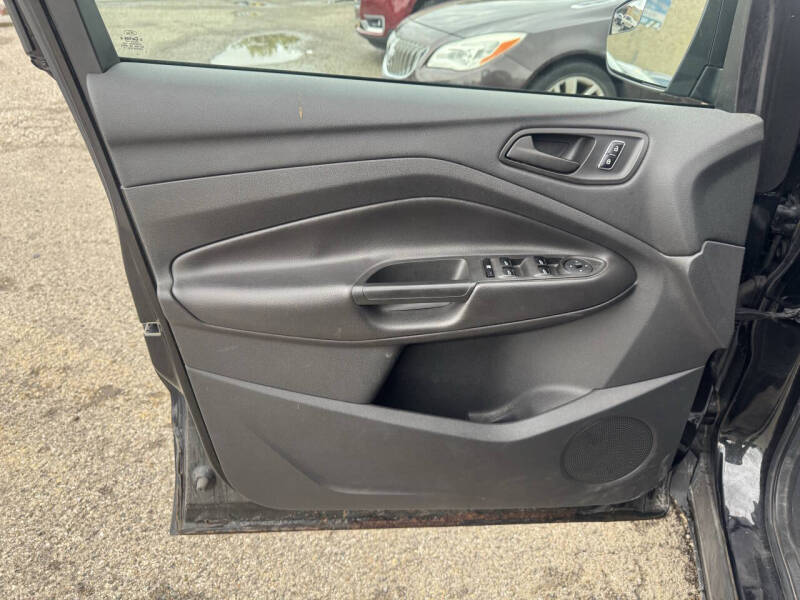 2014 Ford Escape S