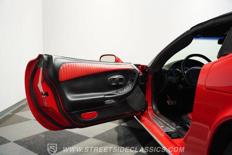 2004 Chevrolet Corvette