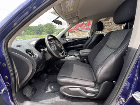 2018 Nissan Pathfinder S
