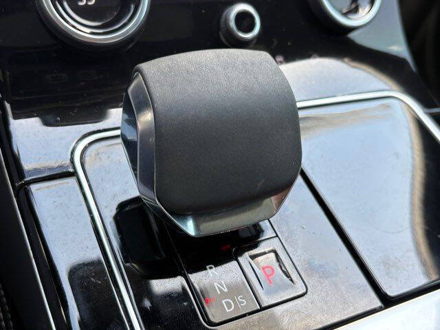 2021 Land Rover Range Rover Velar P250 R-Dynamic S
