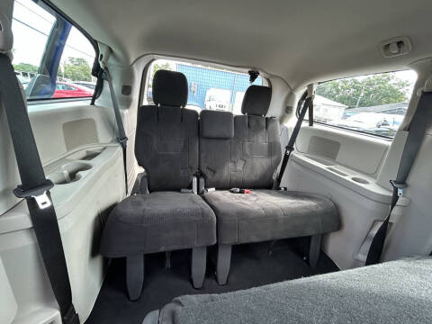 2013 Dodge Grand Caravan SE