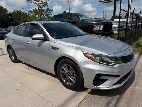 2020 Kia Optima LX
