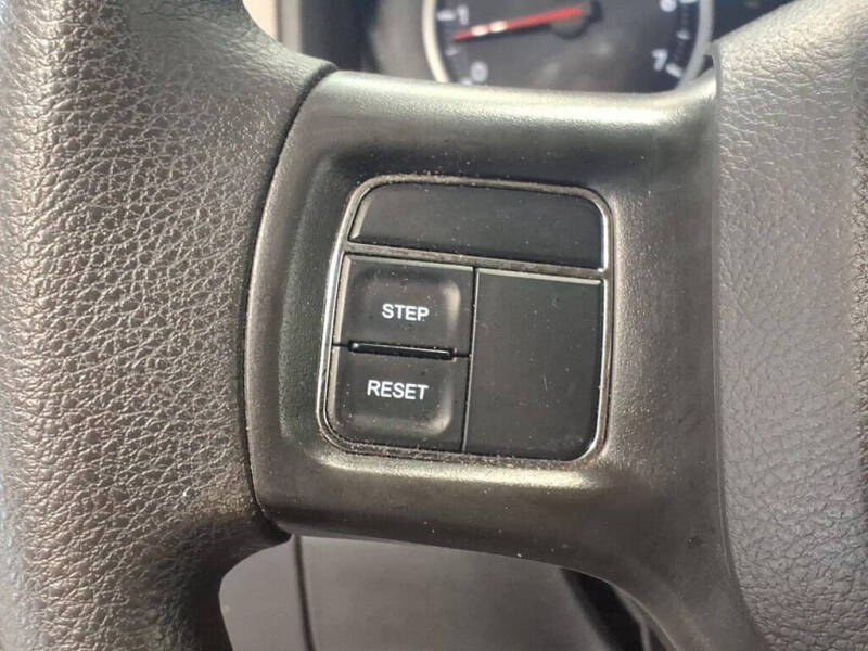 2012 RAM 1500 ST