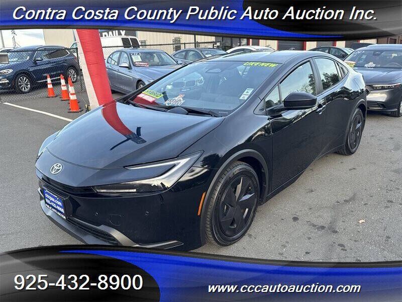 2024 Toyota Prius LE