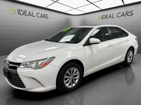2017 Toyota Camry LE