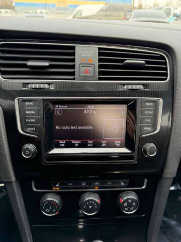 2015 Volkswagen Golf GTI Autobahn