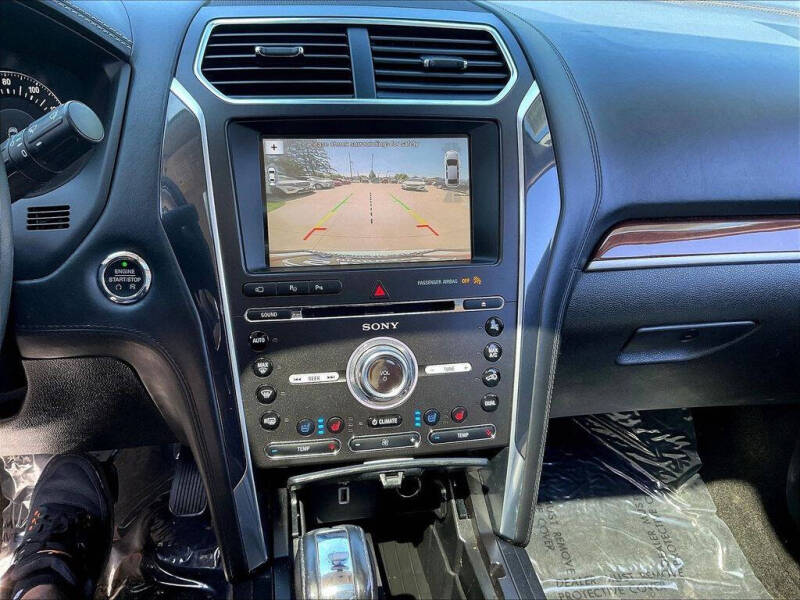 2017 Ford Explorer Platinum