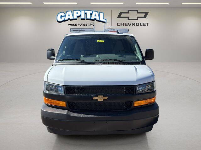 2025 Chevrolet Express 2500