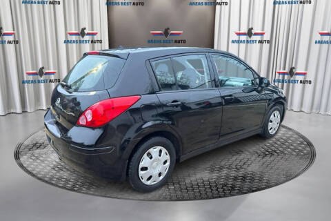 2011 Nissan Versa 1.8 S