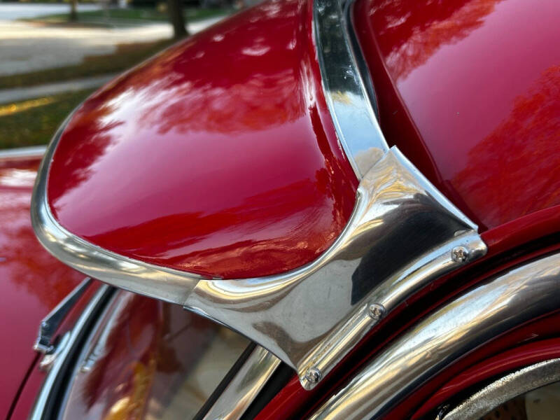 1949 Oldsmobile Futuramic 76