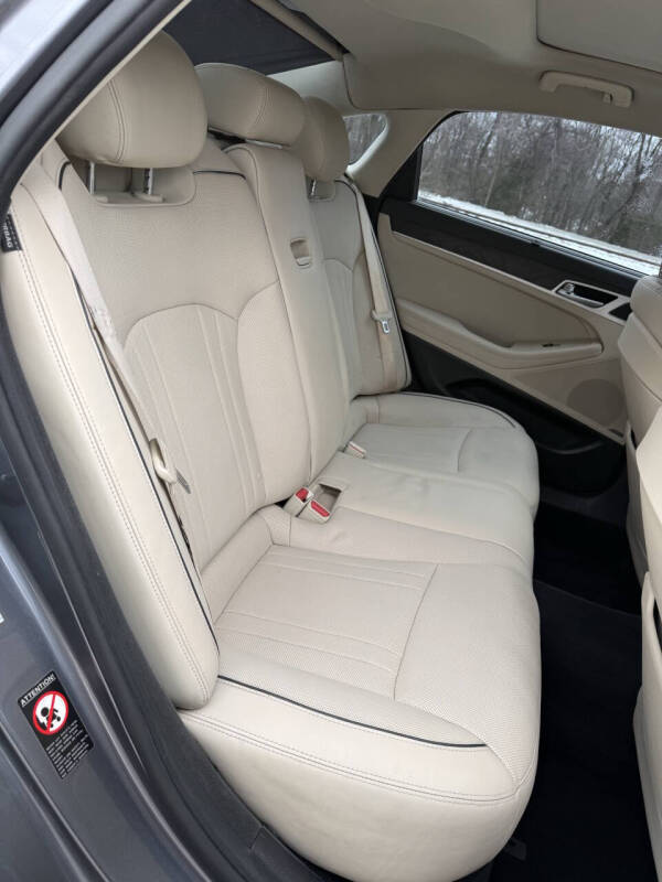 2015 Hyundai Genesis 5.0L
