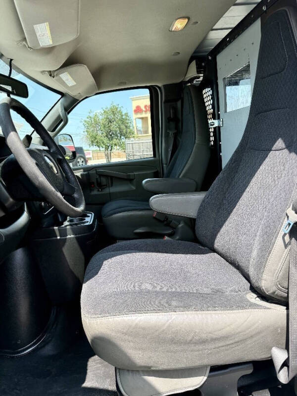 2018 Chevrolet Express 2500