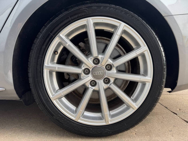 2015 Audi A4 2.0T quattro Premium Plus