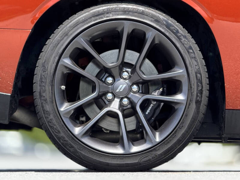 2022 Dodge Challenger