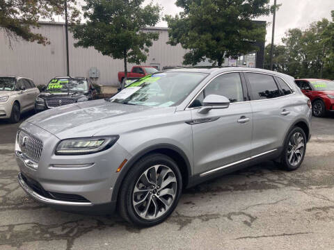 2022 Lincoln Nautilus Reserve