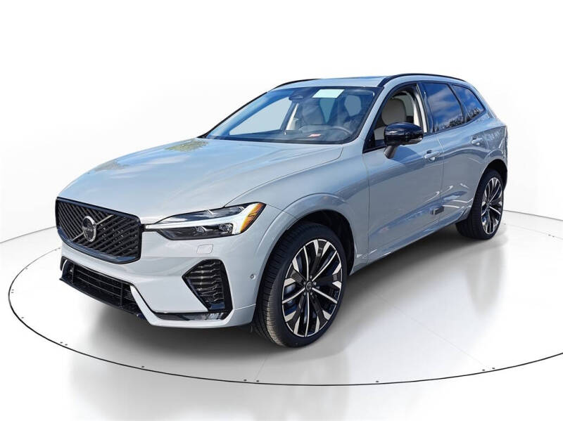 2026 Volvo XC60 B5 Ultra