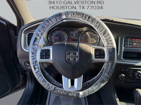 2011 Dodge Charger SE