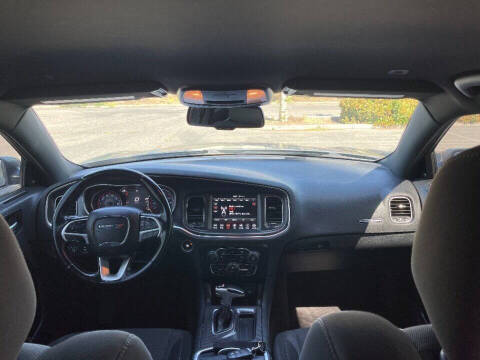 2018 Dodge Charger SXT Plus