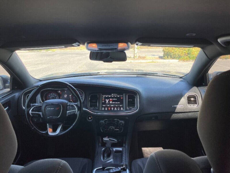 2018 Dodge Charger SXT Plus