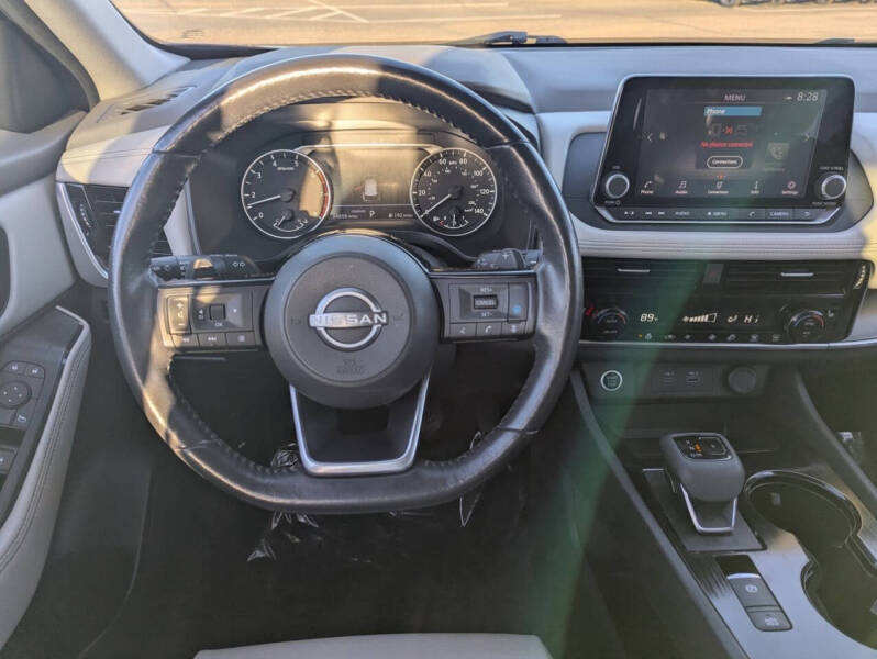 2022 Nissan Rogue SV