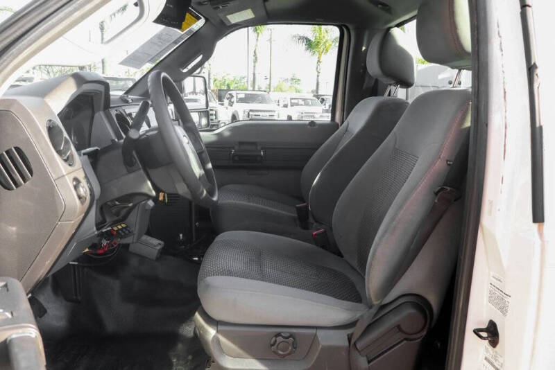 2012 Ford F-550 Super Duty