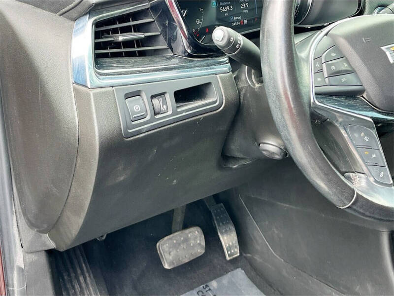 2022 Cadillac XT5 Premium Luxury