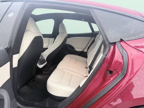 2023 Tesla Model S Plaid