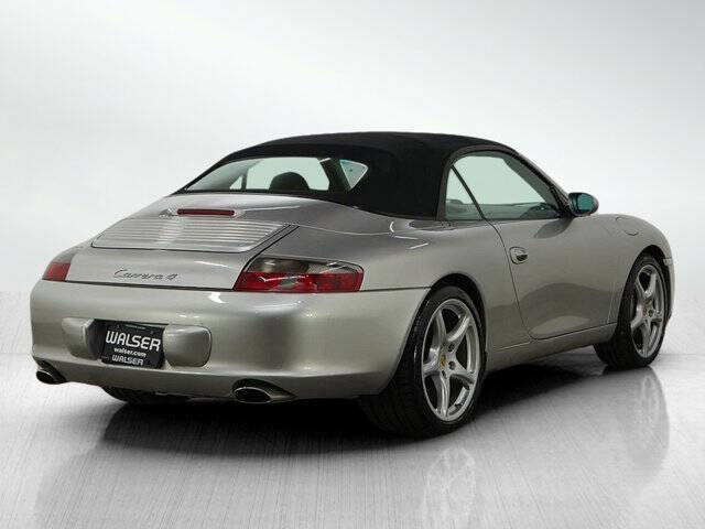 2003 Porsche 911 Carrera