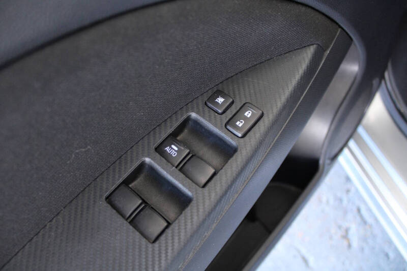 2022 Mitsubishi Mirage SE