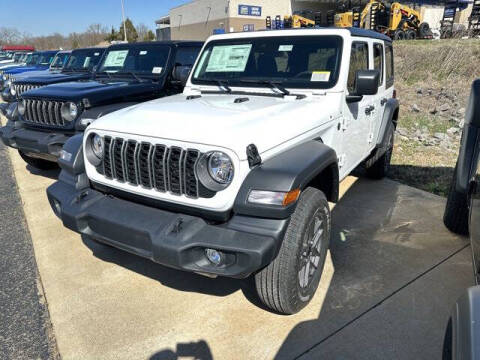 2025 Jeep Wrangler for sale at GUPTON MOTORS, INC. in Springfield TN