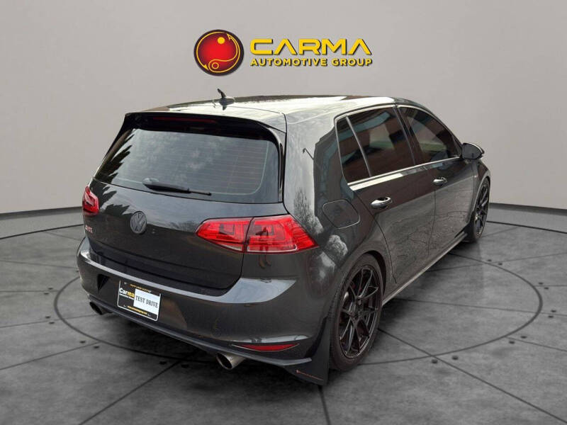 2017 Volkswagen Golf GTI Sport