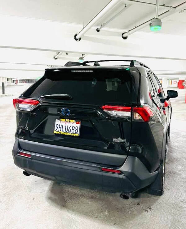 2023 Toyota RAV4 Hybrid Woodland Edition