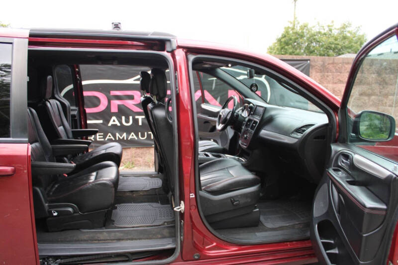 2019 Dodge Grand Caravan GT