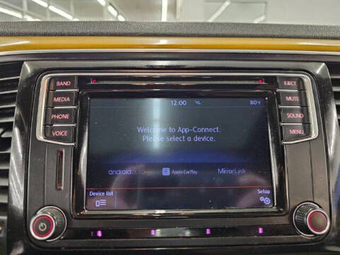 2016 Volkswagen Beetle 1.8T Dune