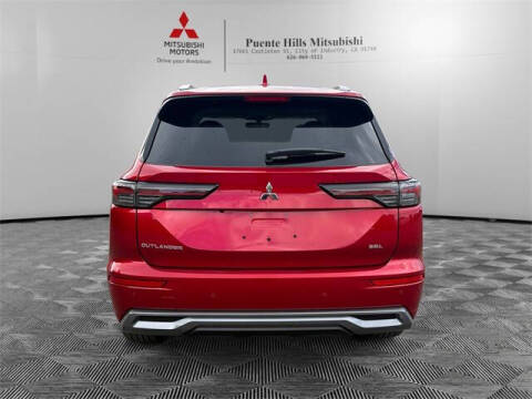 2025 Mitsubishi Outlander SEL