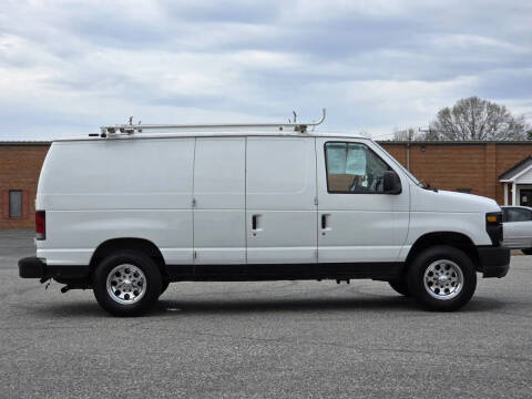 2011 Ford E-Series E-150