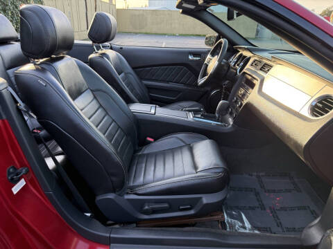 2013 Ford Mustang GT Premium