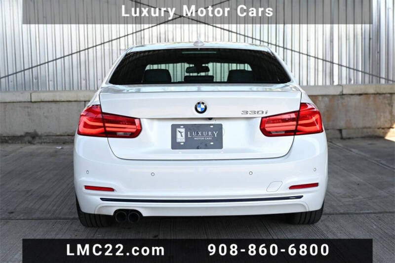 2017 BMW 3 Series 330i xDrive